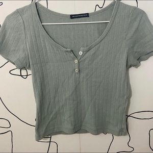 green brandy melville baby tee